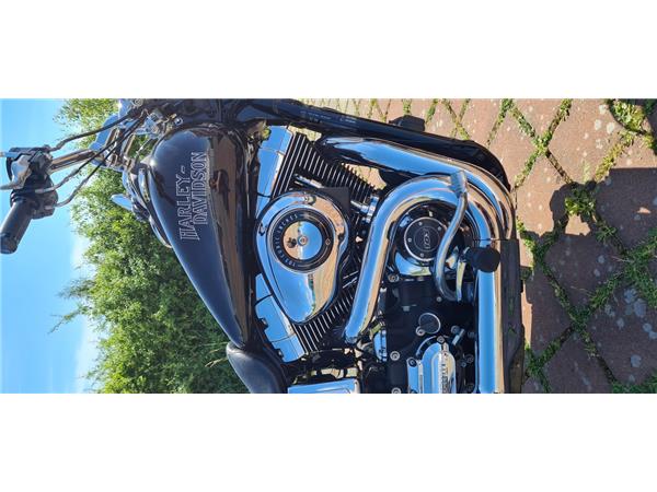 FXDL DYNA LOW RIDER 
