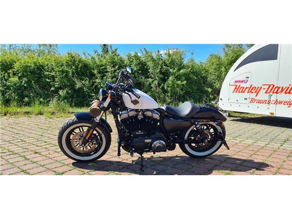 XL1200X FORTY EIGHT 