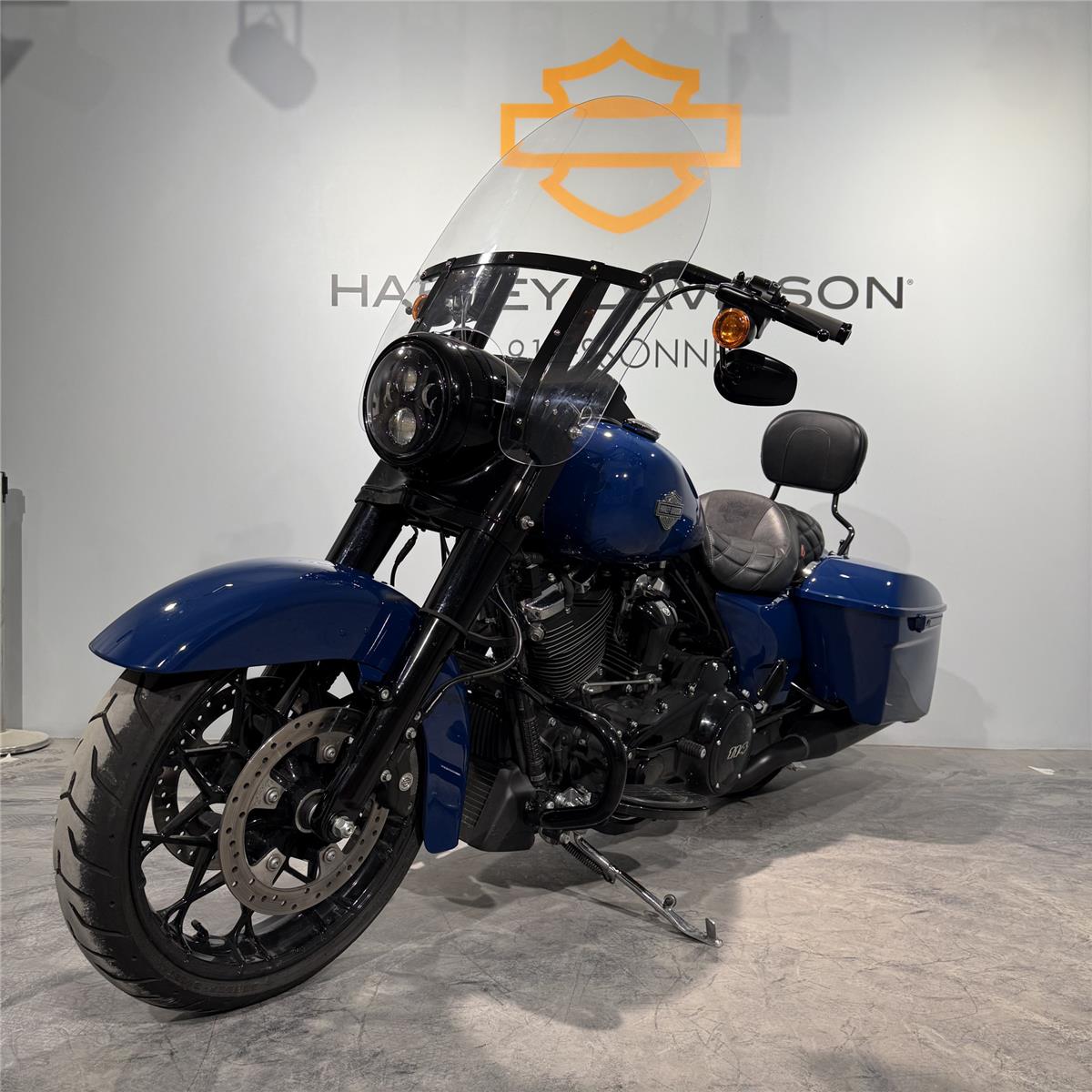 2023 HARLEY-DAVIDSON ROAD KING