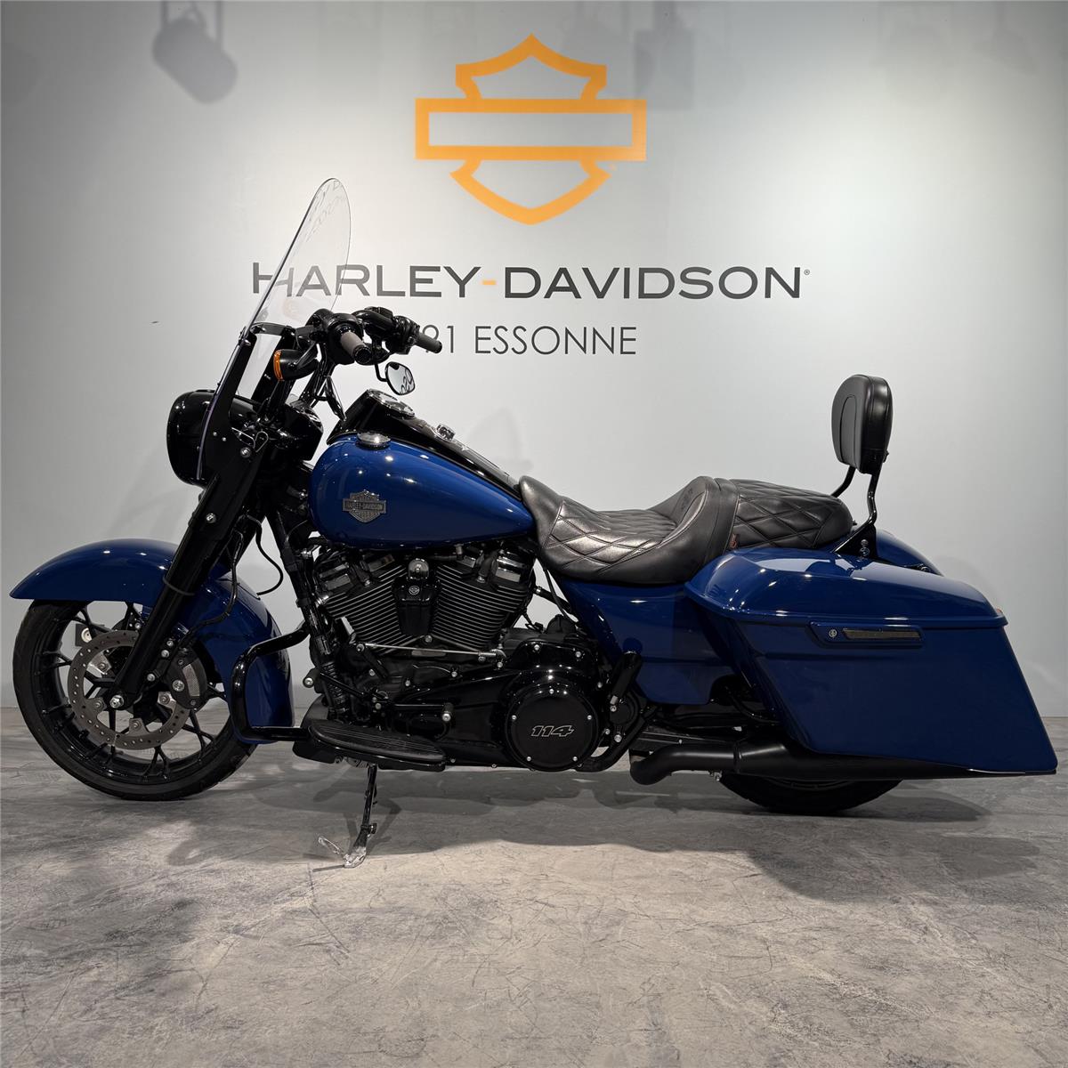 2023 HARLEY-DAVIDSON ROAD KING