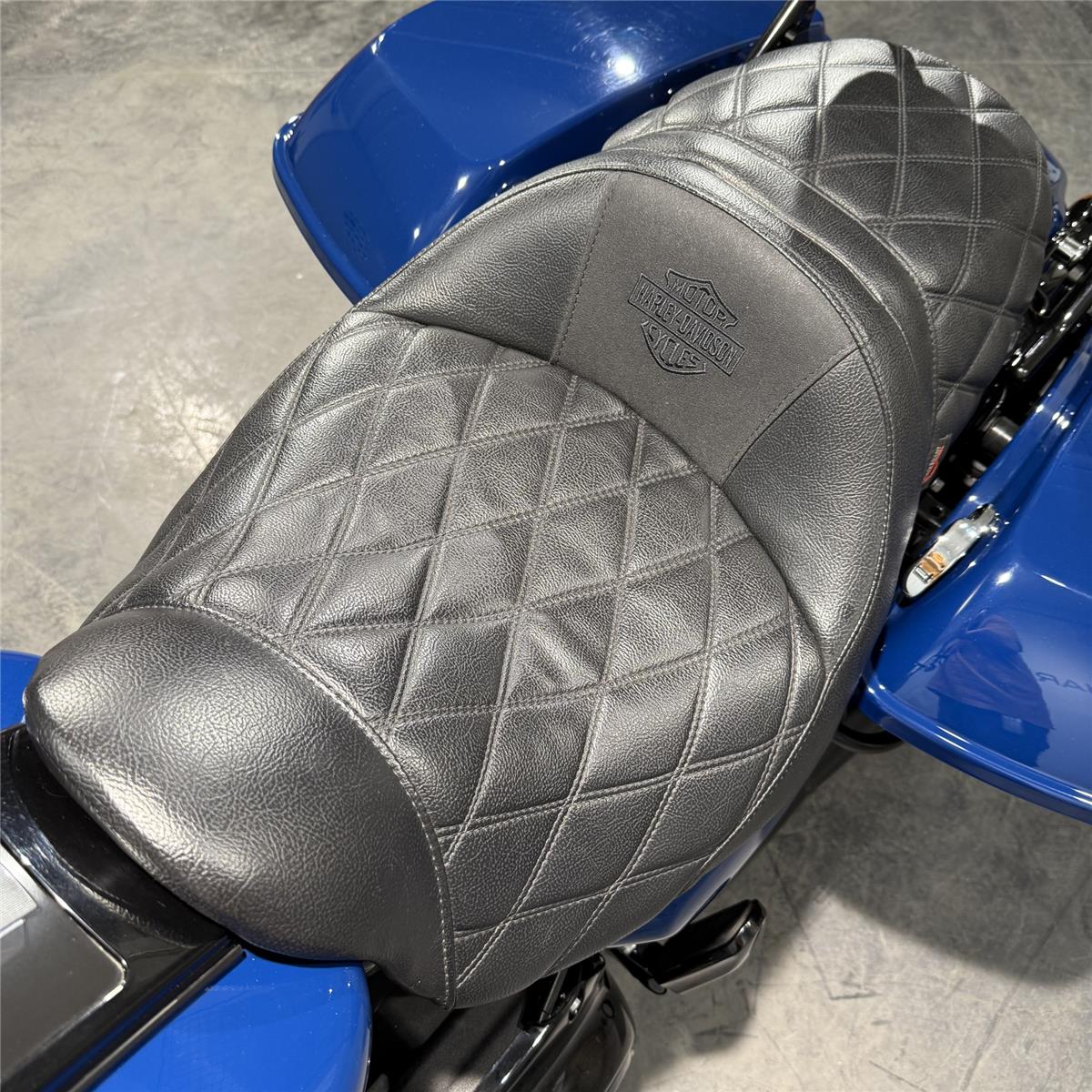 2023 HARLEY-DAVIDSON ROAD KING