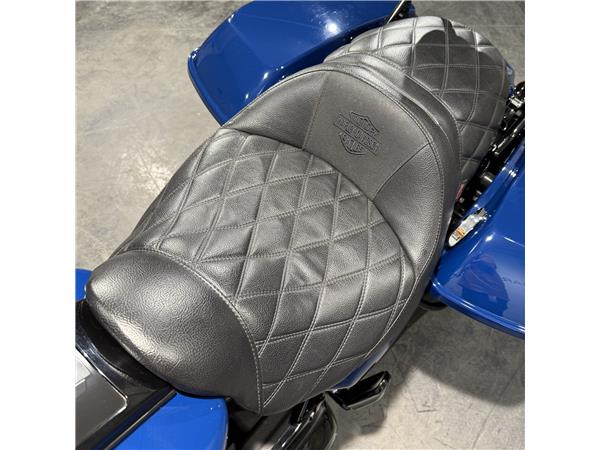 2023 HARLEY-DAVIDSON ROAD KING
