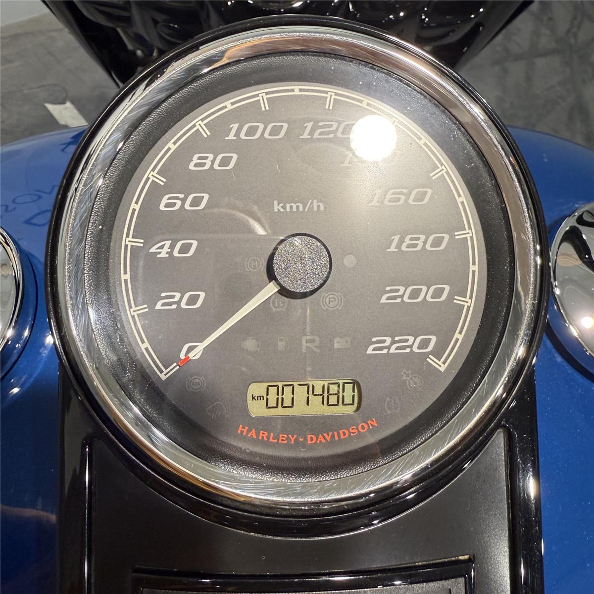 2023 HARLEY-DAVIDSON ROAD KING