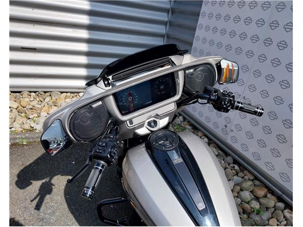 2023 HARLEY-DAVIDSON STREET GLIDE