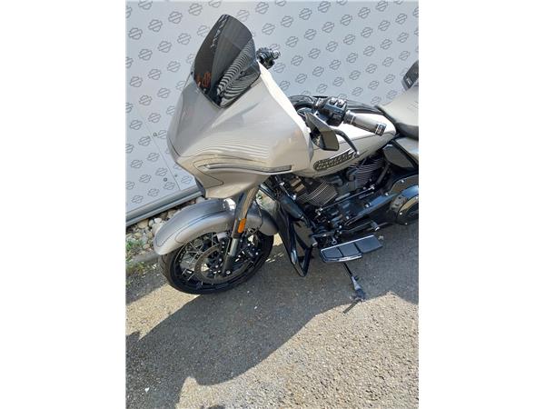 2023 HARLEY-DAVIDSON STREET GLIDE