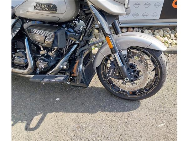 2023 HARLEY-DAVIDSON STREET GLIDE
