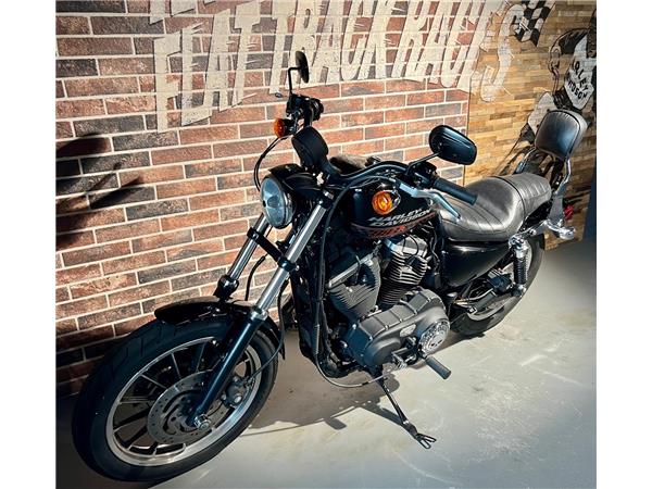 2011 HARLEY-DAVIDSON Sportster XL 883 R Sportster Roadster Injection