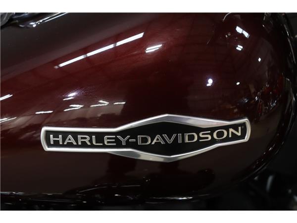 2018 HARLEY-DAVIDSON SOFTAIL FLSB SPORT GLIDE