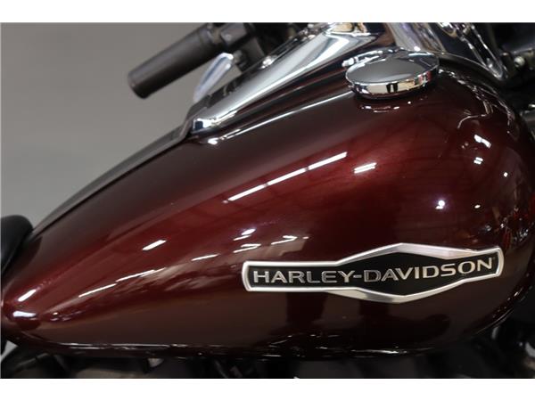 2018 HARLEY-DAVIDSON SOFTAIL FLSB SPORT GLIDE