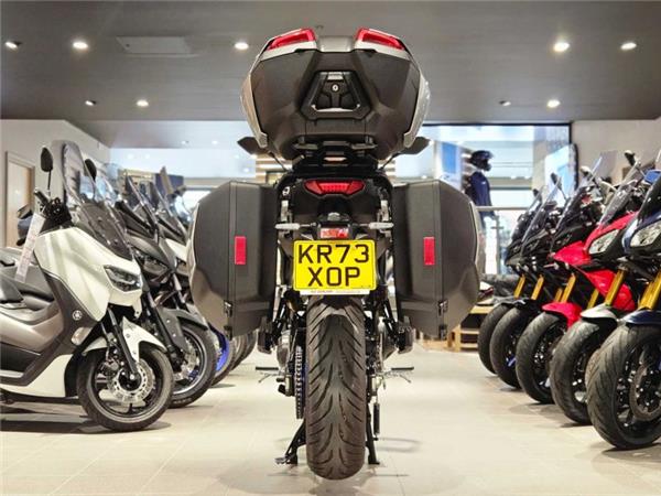 2024 Yamaha Tracer 9 GT+ (MTT890D-K) Silver