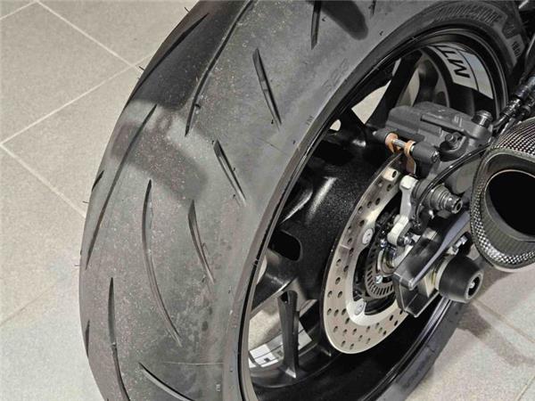 2025 Yamaha MT-09 Y-AMT (MTN890-S) Black