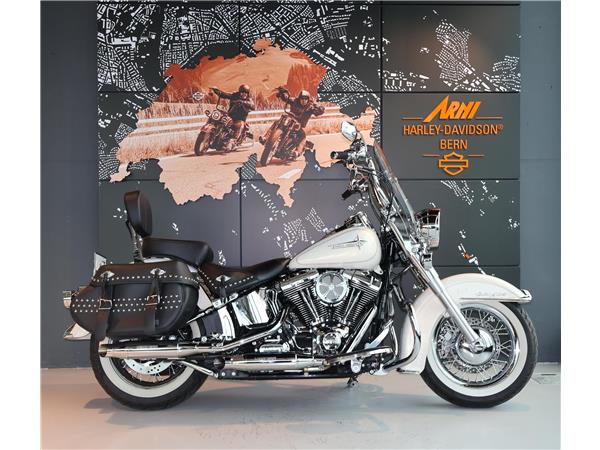 2014 HARLEY-DAVIDSON Softail FLSTC Softail Heritage Classic ABS