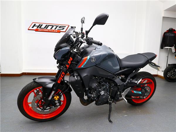 2021 Yamaha MT-09
