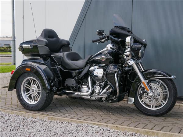 2024 Harley-Davidson Tri Glide Ultra