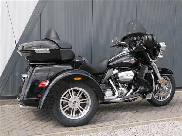2024 Harley-Davidson Tri Glide Ultra