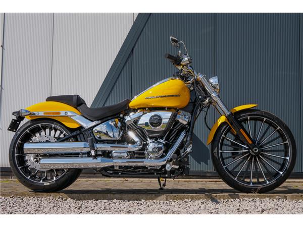 2025 Harley-Davidson Breakout