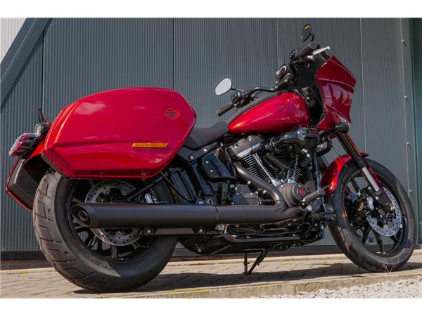 2025 Harley-Davidson Low Rider ST