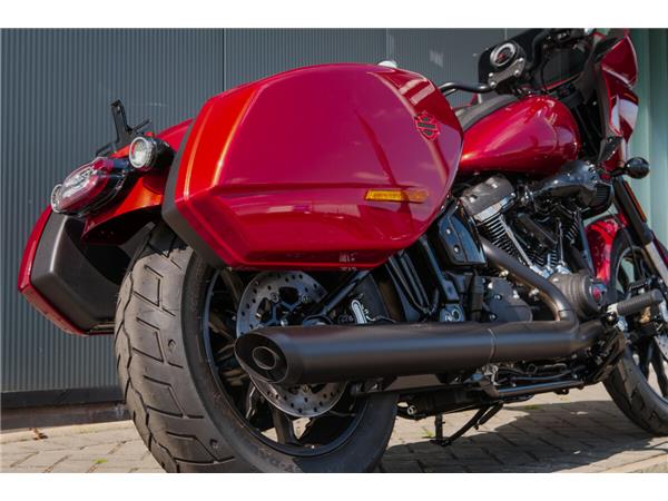 2025 Harley-Davidson Low Rider ST