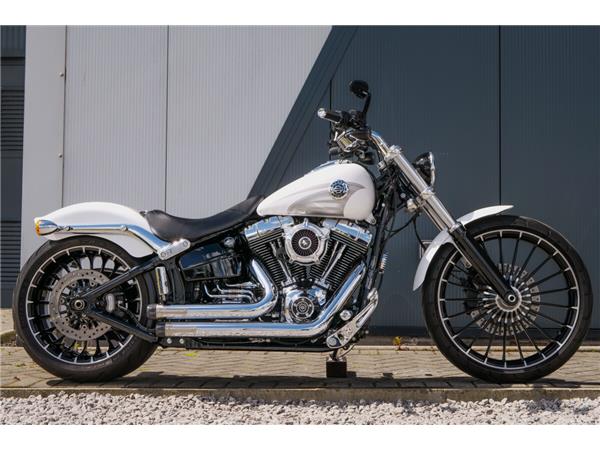 2017 Harley-Davidson Breakout