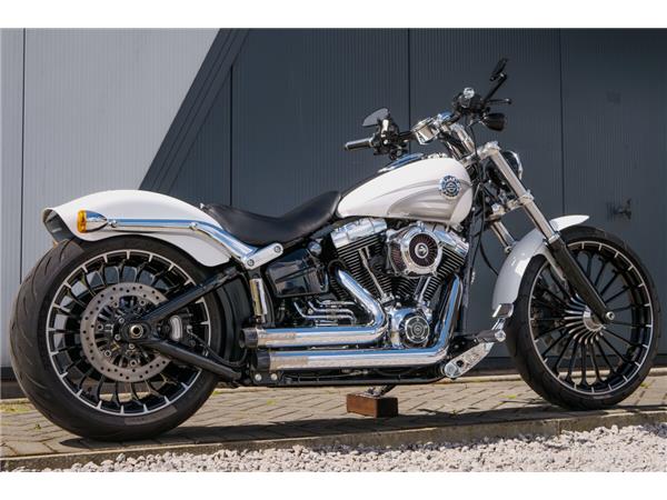 2017 Harley-Davidson Breakout
