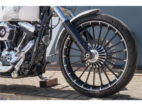 2017 Harley-Davidson Breakout