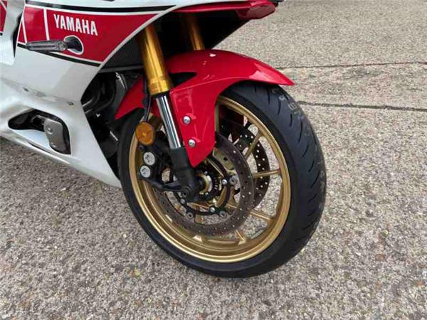 2024 Yamaha R7 WGP 60TH ANNIVERSARY RED/WHITE