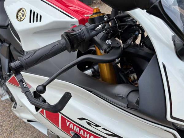 2024 Yamaha R7 WGP 60TH ANNIVERSARY RED/WHITE
