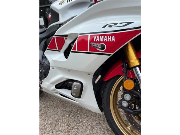 2024 Yamaha R7 WGP 60TH ANNIVERSARY RED/WHITE