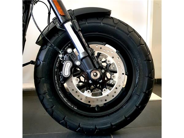 HARLEY-DAVIDSON FAT BOB 114