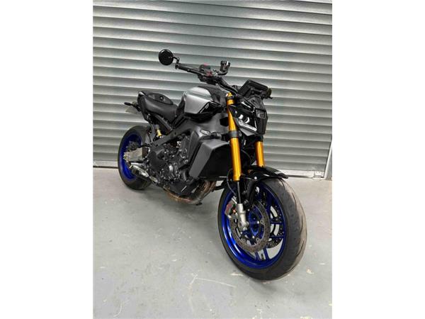 2024 Yamaha MT-09 SP SILVER