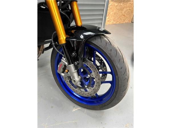 2024 Yamaha MT-09 SP SILVER