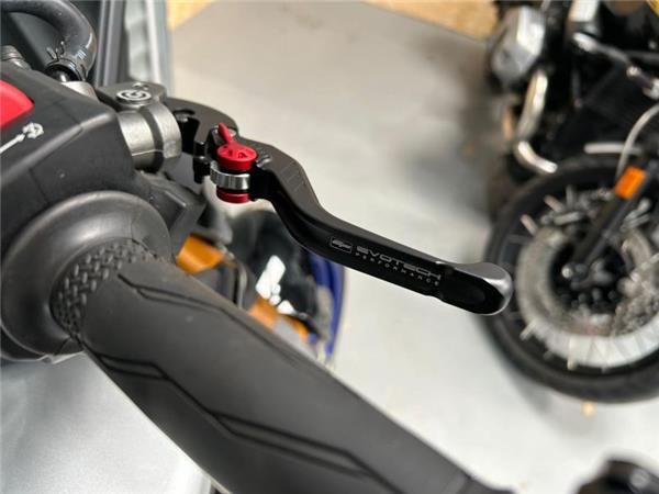 2024 Yamaha MT-09 SP SILVER