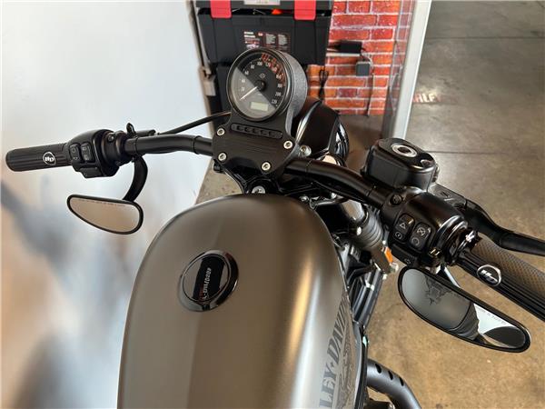 2018 HARLEY-DAVIDSON IRON