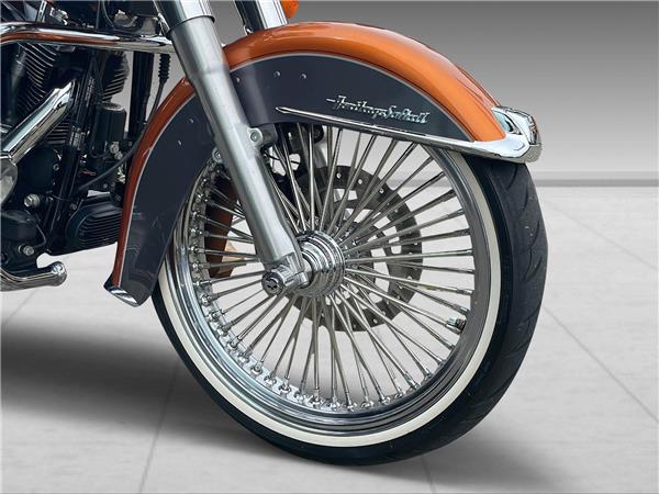 2014 HARLEY-DAVIDSON Softail FLSTC Softail Heritage Classic ABS
