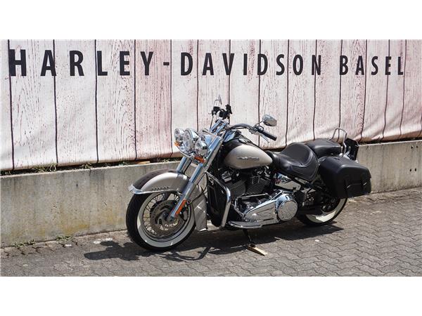 2018 HARLEY-DAVIDSON Softail FLDE Deluxe 107 ABS