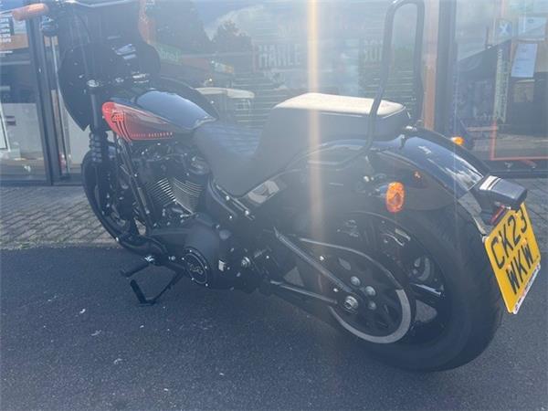 2023 HARLEY-DAVIDSON STREET BOB