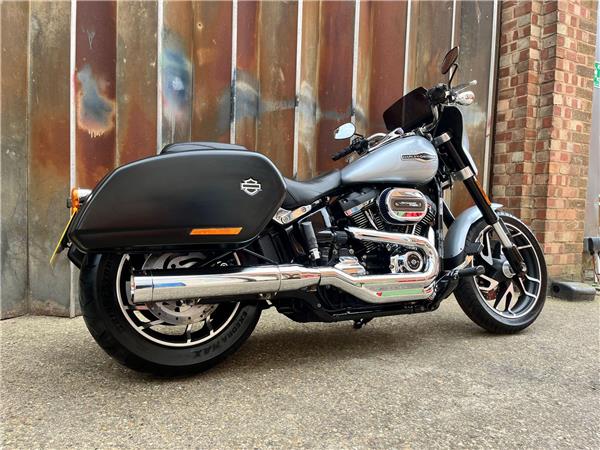 2019 Harley-Davidson Softail