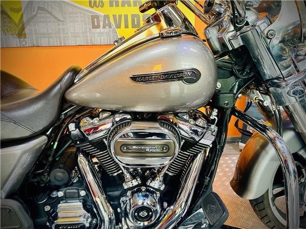 2017 HARLEY-DAVIDSON FREEWHEELER