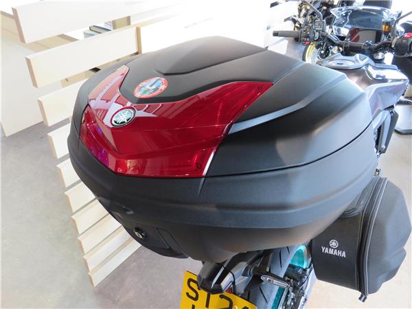 YAMAHA  MT-09   