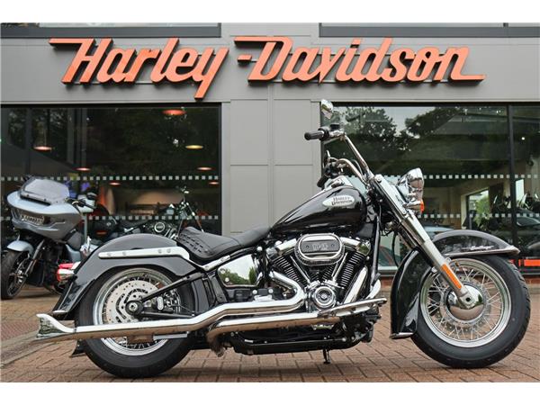 2024 HARLEY-DAVIDSON SOFTAIL FLHCS HERITAGE CLASSIC 114