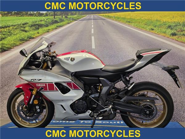  Yamaha R7 R7