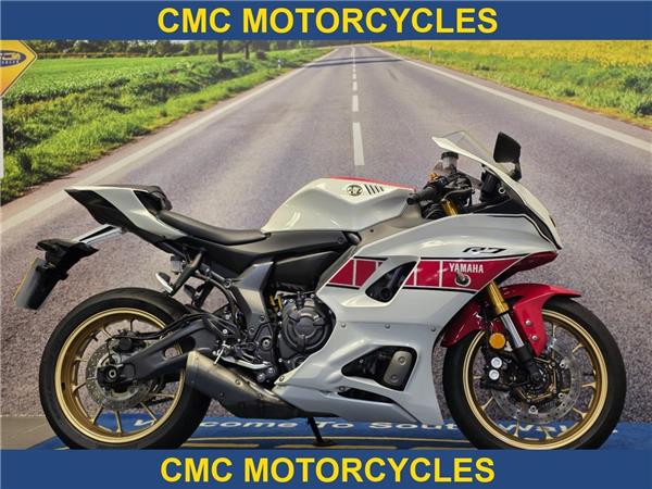  Yamaha R7 R7