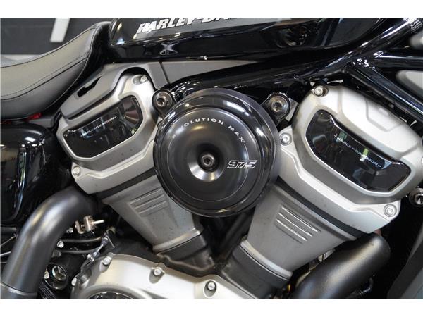 Harley-Davidson NIGHTSTER Jekill&Hyde Umbau RH975 1.Hand