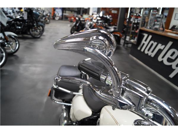 Harley-Davidson ROAD KING CLASSIC KESS-TECH Garantie FLHRC