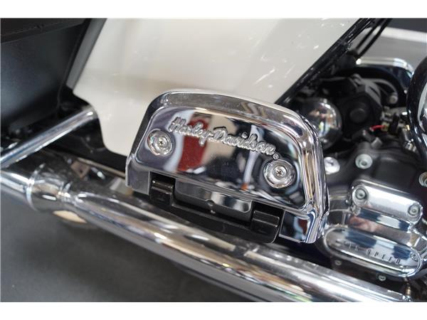 Harley-Davidson ROAD KING CLASSIC KESS-TECH Garantie FLHRC