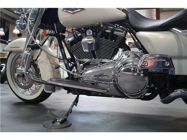 Harley-Davidson ROAD KING CLASSIC KESS-TECH Garantie FLHRC