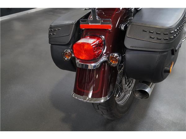 Harley-Davidson Heritage Classic 114 1.Hand Miller Auspuff FLHCS