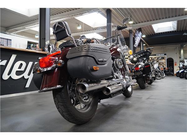 Harley-Davidson Heritage Classic 114 1.Hand Miller Auspuff FLHCS