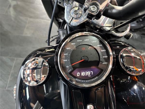 2018 FAT BOY 114 