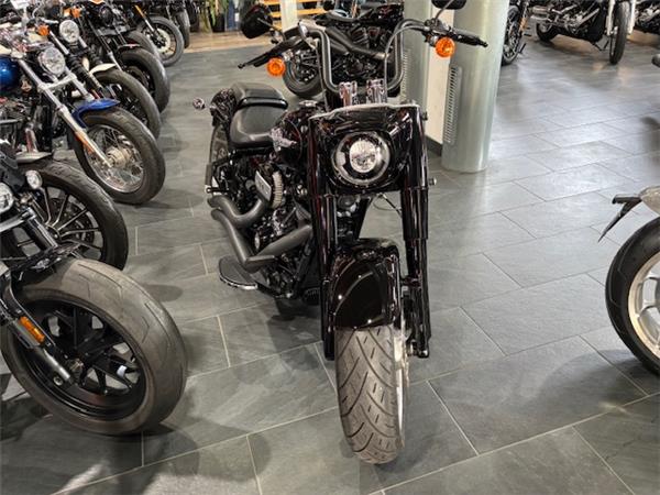 2018 FAT BOY 114 
